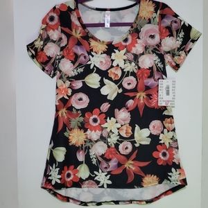 NWT LuLaRoe Classic T